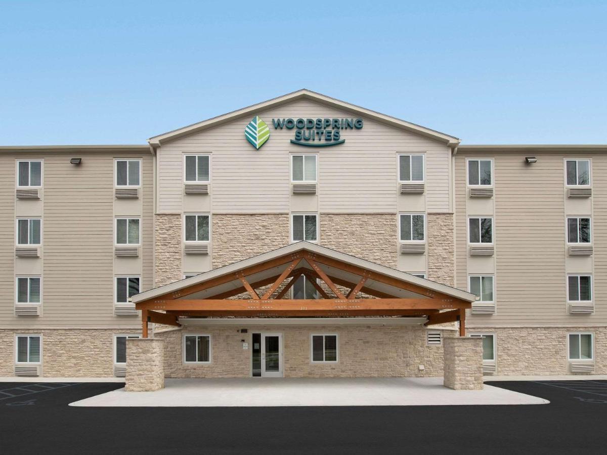 Woodspring Hotel 2*