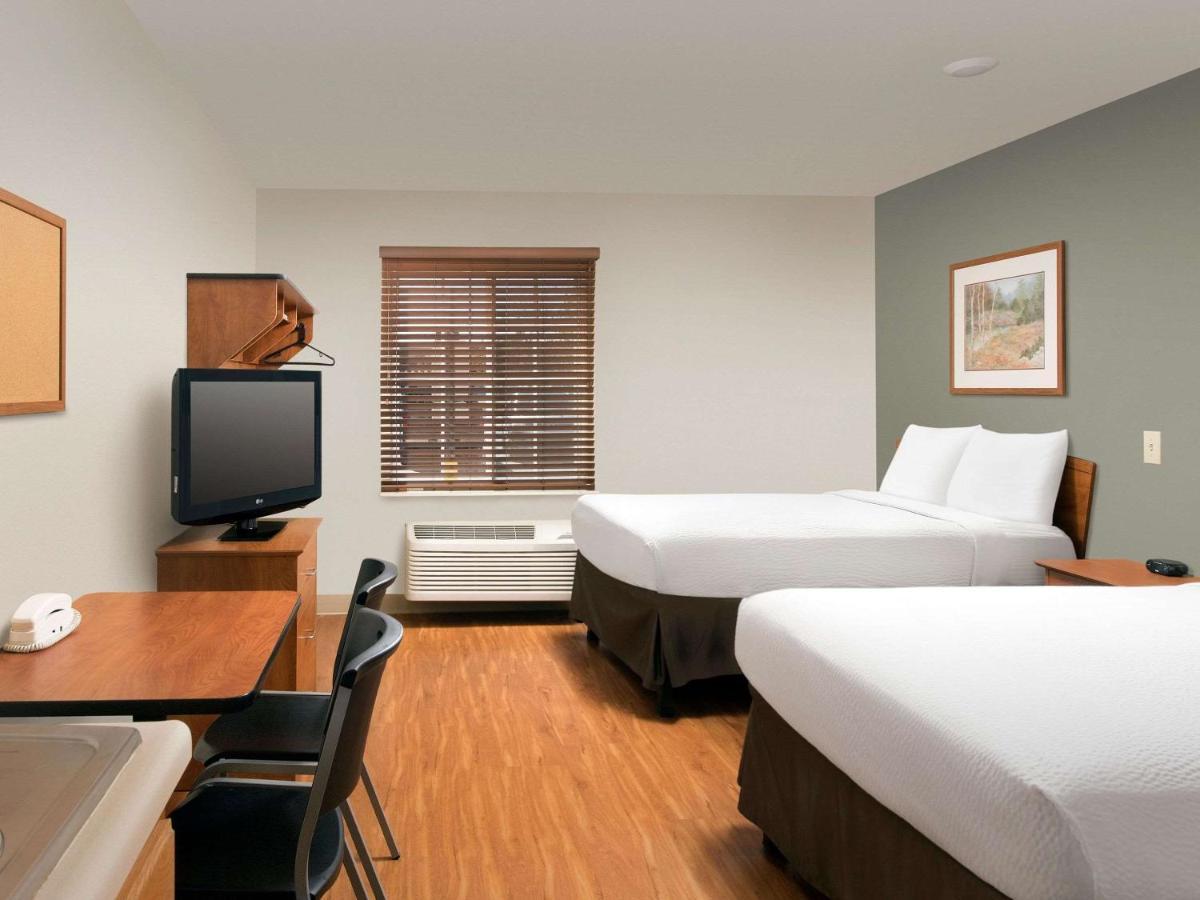 Woodspring 2* Merrillville